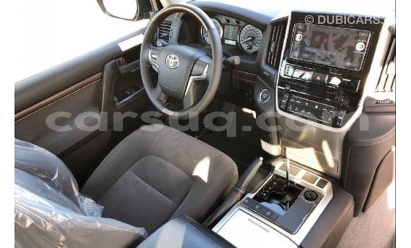 Buy Import Toyota Land Cruiser Black Car in Import - Dubai in Barh el Gazel Buy Import Toyota Land Cruiser Black Car in Import - Dubai in Barh el Gazel