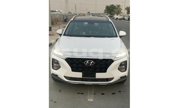 Buy Import Hyundai Santa Fe White Car in Import - Dubai in Barh el Gazel Buy Import Hyundai Santa Fe White Car in Import - Dubai in Barh el Gazel