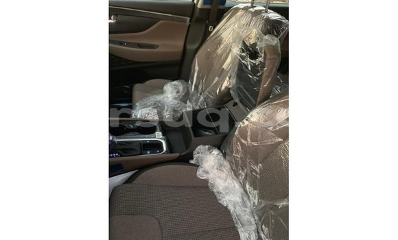Buy Import Hyundai Santa Fe White Car in Import - Dubai in Barh el Gazel Buy Import Hyundai Santa Fe White Car in Import - Dubai in Barh el Gazel