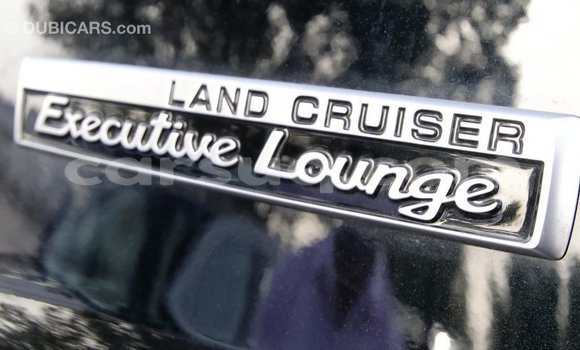 Buy Import Toyota Land Cruiser Other Car in Import - Dubai in Barh el Gazel Buy Import Toyota Land Cruiser Other Car in Import - Dubai in Barh el Gazel