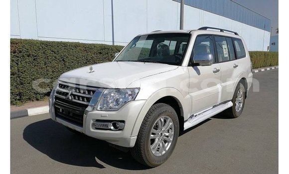 Buy Import Mitsubishi Pajero White Car in Import - Dubai in Barh el Gazel Buy Import Mitsubishi Pajero White Car in Import - Dubai in Barh el Gazel