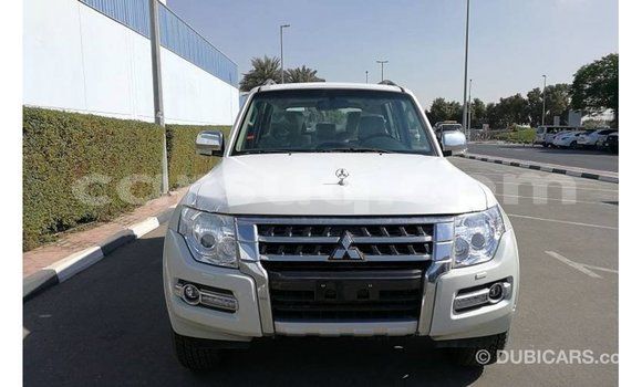 Buy Import Mitsubishi Pajero White Car in Import - Dubai in Barh el Gazel Buy Import Mitsubishi Pajero White Car in Import - Dubai in Barh el Gazel