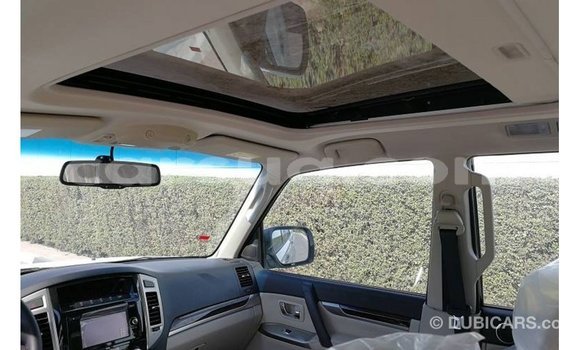Buy Import Mitsubishi Pajero White Car in Import - Dubai in Barh el Gazel Buy Import Mitsubishi Pajero White Car in Import - Dubai in Barh el Gazel