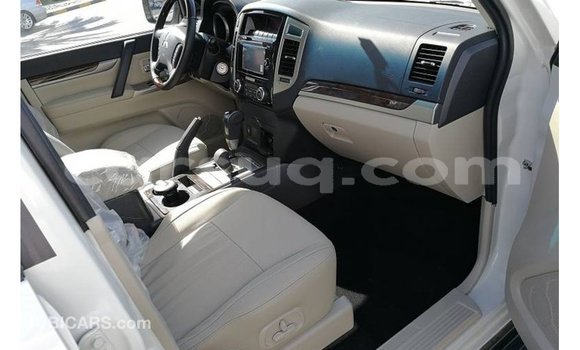 Buy Import Mitsubishi Pajero White Car in Import - Dubai in Barh el Gazel Buy Import Mitsubishi Pajero White Car in Import - Dubai in Barh el Gazel