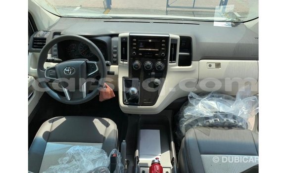 Buy Import Toyota Hiace White Car in Import - Dubai in Barh el Gazel Buy Import Toyota Hiace White Car in Import - Dubai in Barh el Gazel