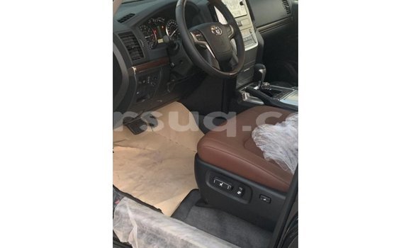 Buy Import Toyota Land Cruiser Black Car in Import - Dubai in Barh el Gazel Buy Import Toyota Land Cruiser Black Car in Import - Dubai in Barh el Gazel