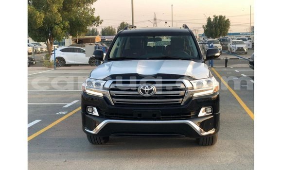 Buy Import Toyota Land Cruiser Black Car in Import - Dubai in Barh el Gazel Buy Import Toyota Land Cruiser Black Car in Import - Dubai in Barh el Gazel