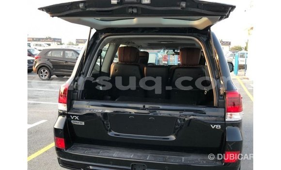 Buy Import Toyota Land Cruiser Black Car in Import - Dubai in Barh el Gazel Buy Import Toyota Land Cruiser Black Car in Import - Dubai in Barh el Gazel