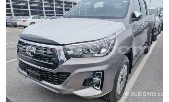 Buy Import Toyota Hilux Brown Car in Import - Dubai in Barh el Gazel Buy Import Toyota Hilux Brown Car in Import - Dubai in Barh el Gazel