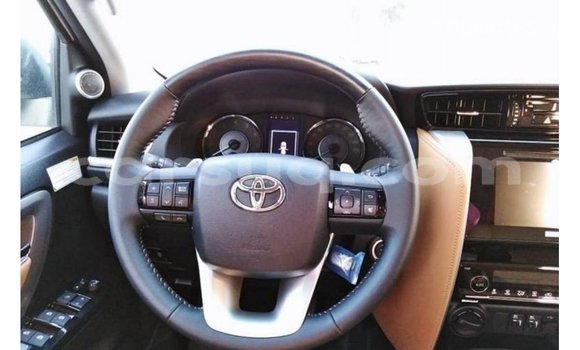Buy Import Toyota Fortuner White Car in Import - Dubai in Barh el Gazel Buy Import Toyota Fortuner White Car in Import - Dubai in Barh el Gazel