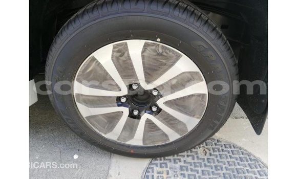 Buy Import Toyota Land Cruiser White Car in Import - Dubai in Barh el Gazel Buy Import Toyota Land Cruiser White Car in Import - Dubai in Barh el Gazel