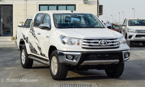 Buy Import Toyota Hilux White Car in Import - Dubai in Barh el Gazel Buy Import Toyota Hilux White Car in Import - Dubai in Barh el Gazel
