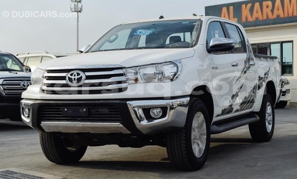 Buy Import Toyota Hilux White Car in Import - Dubai in Barh el Gazel Buy Import Toyota Hilux White Car in Import - Dubai in Barh el Gazel