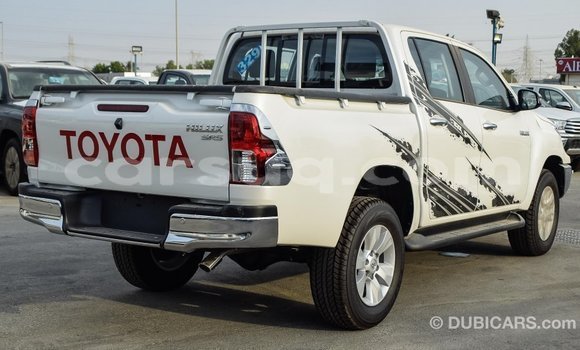 Buy Import Toyota Hilux White Car in Import - Dubai in Barh el Gazel Buy Import Toyota Hilux White Car in Import - Dubai in Barh el Gazel