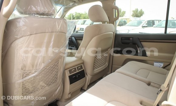 Buy Import Toyota Land Cruiser Black Car in Import - Dubai in Barh el Gazel Buy Import Toyota Land Cruiser Black Car in Import - Dubai in Barh el Gazel