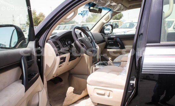 Buy Import Toyota Land Cruiser Black Car in Import - Dubai in Barh el Gazel Buy Import Toyota Land Cruiser Black Car in Import - Dubai in Barh el Gazel