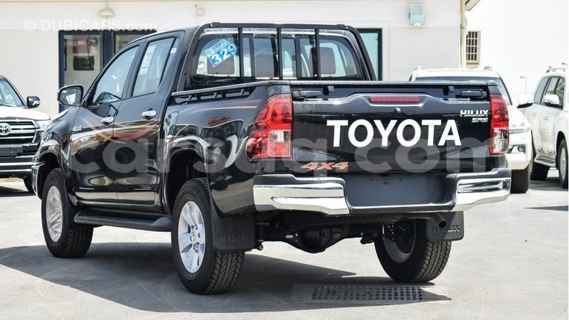 Big with watermark toyota hilux barh el gazel import dubai 1864