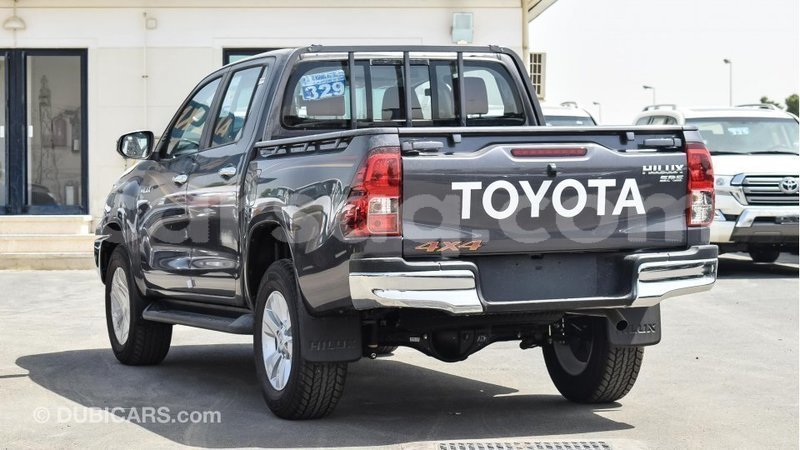 Big with watermark toyota hilux barh el gazel import dubai 1865