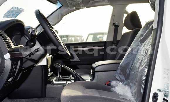 Buy Import Toyota Land Cruiser White Car in Import - Dubai in Barh el Gazel Buy Import Toyota Land Cruiser White Car in Import - Dubai in Barh el Gazel
