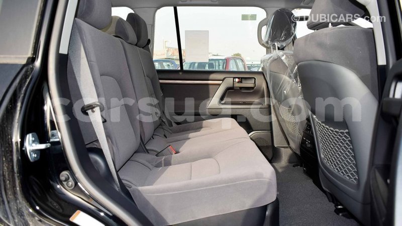 Big with watermark toyota land cruiser barh el gazel import dubai 1867