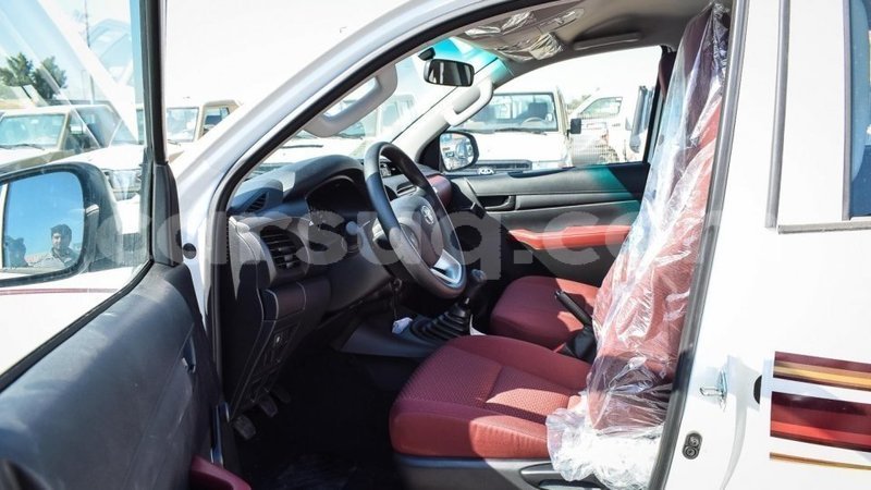 Big with watermark toyota hilux barh el gazel import dubai 1869