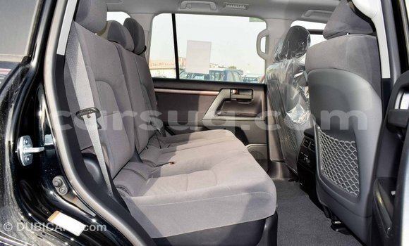 Buy Import Toyota Land Cruiser Black Car in Import - Dubai in Barh el Gazel Buy Import Toyota Land Cruiser Black Car in Import - Dubai in Barh el Gazel
