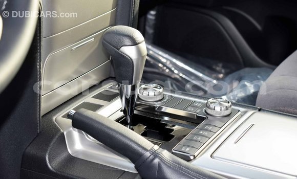 Buy Import Toyota Land Cruiser Black Car in Import - Dubai in Barh el Gazel Buy Import Toyota Land Cruiser Black Car in Import - Dubai in Barh el Gazel