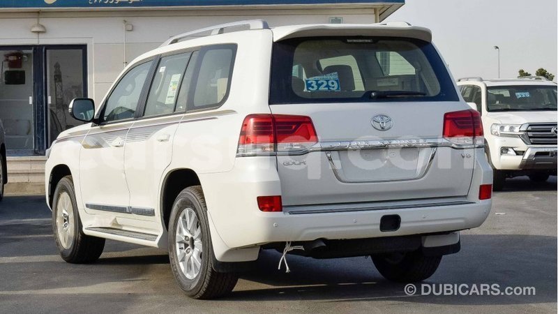 Big with watermark toyota land cruiser barh el gazel import dubai 1872