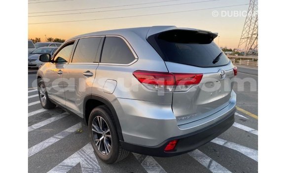 Buy Import Toyota Highlander Other Car in Import - Dubai in Barh el Gazel Buy Import Toyota Highlander Other Car in Import - Dubai in Barh el Gazel