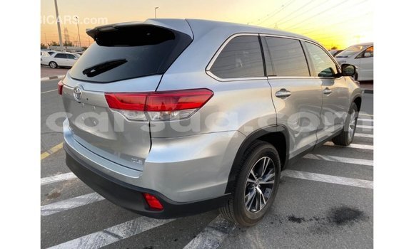 Buy Import Toyota Highlander Other Car in Import - Dubai in Barh el Gazel Buy Import Toyota Highlander Other Car in Import - Dubai in Barh el Gazel