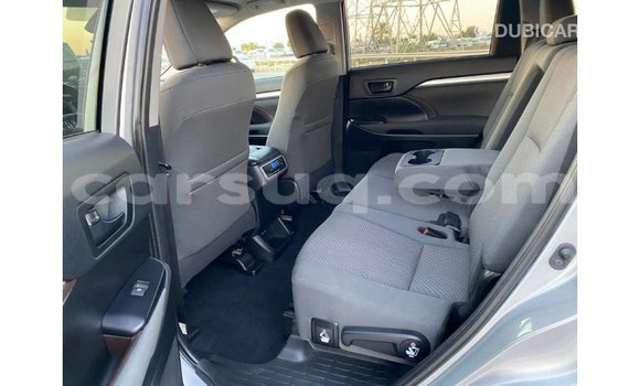 Buy Import Toyota Highlander Other Car in Import - Dubai in Barh el Gazel Buy Import Toyota Highlander Other Car in Import - Dubai in Barh el Gazel