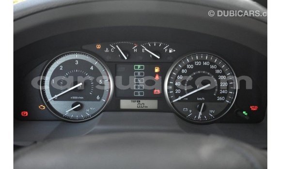 Buy Import Toyota Land Cruiser White Car in Import - Dubai in Barh el Gazel Buy Import Toyota Land Cruiser White Car in Import - Dubai in Barh el Gazel