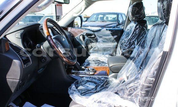 Acheter Import Voiture Infiniti Q Blanc à Import - Dubai, Barh el Gazel Acheter Import Voiture Infiniti Q Blanc à Import - Dubai, Barh el Gazel