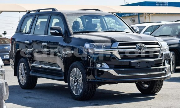 Buy Import Toyota Land Cruiser Black Car in Import - Dubai in Barh el Gazel Buy Import Toyota Land Cruiser Black Car in Import - Dubai in Barh el Gazel