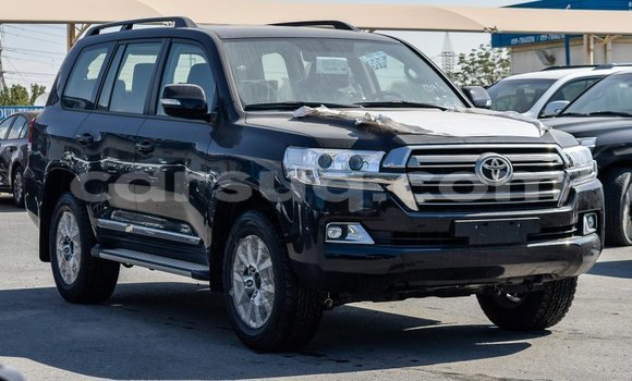 Buy Import Toyota Land Cruiser Black Car in Import - Dubai in Barh el Gazel Buy Import Toyota Land Cruiser Black Car in Import - Dubai in Barh el Gazel