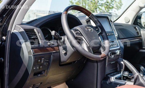 Buy Import Toyota Land Cruiser Black Car in Import - Dubai in Barh el Gazel Buy Import Toyota Land Cruiser Black Car in Import - Dubai in Barh el Gazel