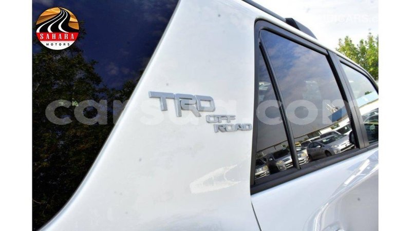 Big with watermark toyota 4runner barh el gazel import dubai 1902