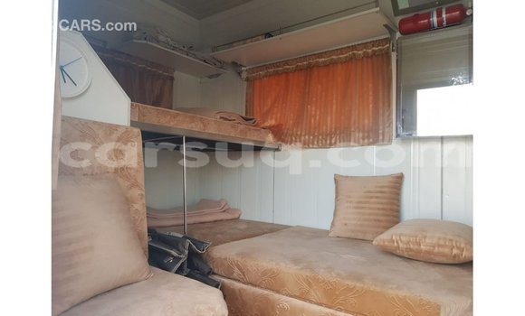 Acheter Import Voiture Kia Carens Blanc à Import - Dubai, Barh el Gazel Acheter Import Voiture Kia Carens Blanc à Import - Dubai, Barh el Gazel