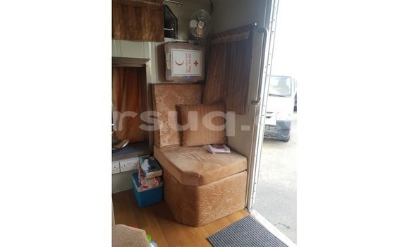 Acheter Import Voiture Kia Carens Blanc à Import - Dubai, Barh el Gazel Acheter Import Voiture Kia Carens Blanc à Import - Dubai, Barh el Gazel