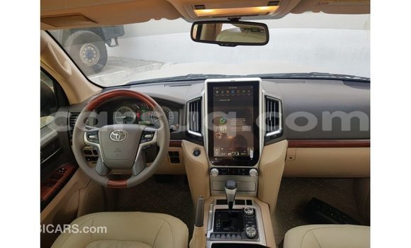 Acheter Import Voiture Toyota Land Cruiser Autre à Import - Dubai, Barh el Gazel Acheter Import Voiture Toyota Land Cruiser Autre à Import - Dubai, Barh el Gazel