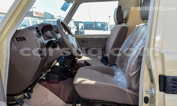 Buy Import Toyota Land Cruiser Beige Car in Import - Dubai in Barh el Gazel Buy Import Toyota Land Cruiser Beige Car in Import - Dubai in Barh el Gazel