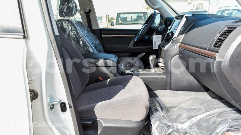 Big with watermark toyota land cruiser barh el gazel import dubai 1909