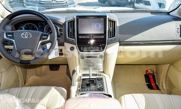 Buy Import Toyota Land Cruiser Black Car in Import - Dubai in Barh el Gazel Buy Import Toyota Land Cruiser Black Car in Import - Dubai in Barh el Gazel