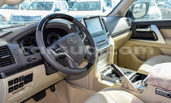 Buy Import Toyota Land Cruiser Black Car in Import - Dubai in Barh el Gazel Buy Import Toyota Land Cruiser Black Car in Import - Dubai in Barh el Gazel