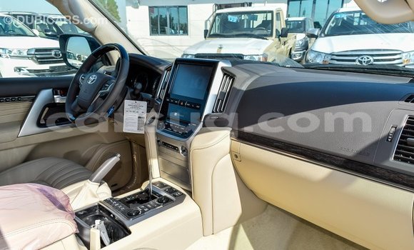 Buy Import Toyota Land Cruiser Black Car in Import - Dubai in Barh el Gazel Buy Import Toyota Land Cruiser Black Car in Import - Dubai in Barh el Gazel