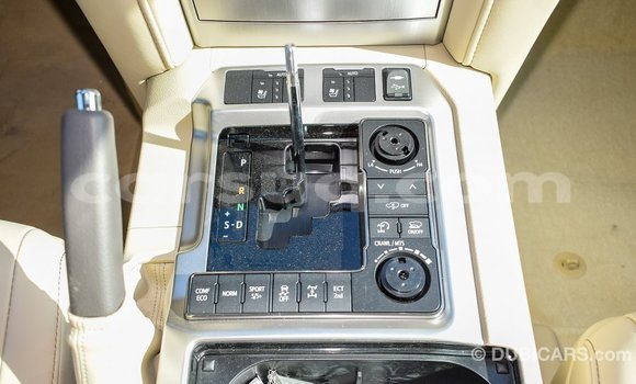 Buy Import Toyota Land Cruiser Black Car in Import - Dubai in Barh el Gazel Buy Import Toyota Land Cruiser Black Car in Import - Dubai in Barh el Gazel