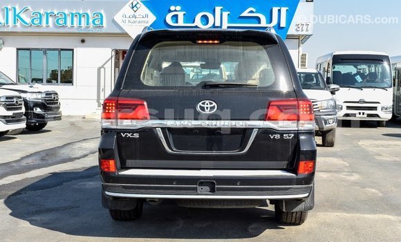 Buy Import Toyota Land Cruiser Black Car in Import - Dubai in Barh el Gazel Buy Import Toyota Land Cruiser Black Car in Import - Dubai in Barh el Gazel