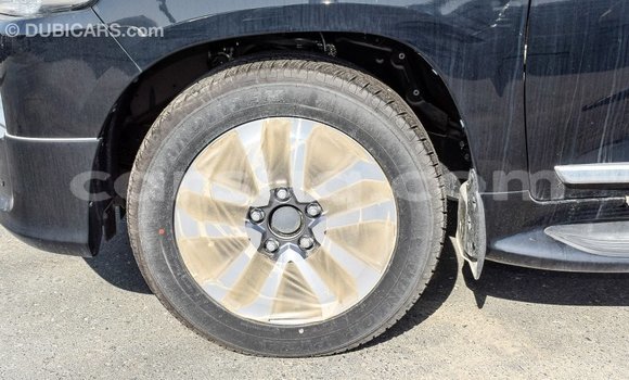 Buy Import Toyota Land Cruiser Black Car in Import - Dubai in Barh el Gazel Buy Import Toyota Land Cruiser Black Car in Import - Dubai in Barh el Gazel