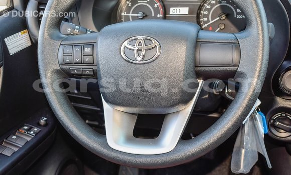 Buy Import Toyota Hilux White Car in Import - Dubai in Barh el Gazel Buy Import Toyota Hilux White Car in Import - Dubai in Barh el Gazel