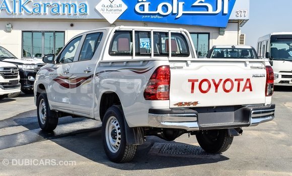 Buy Import Toyota Hilux White Car in Import - Dubai in Barh el Gazel Buy Import Toyota Hilux White Car in Import - Dubai in Barh el Gazel